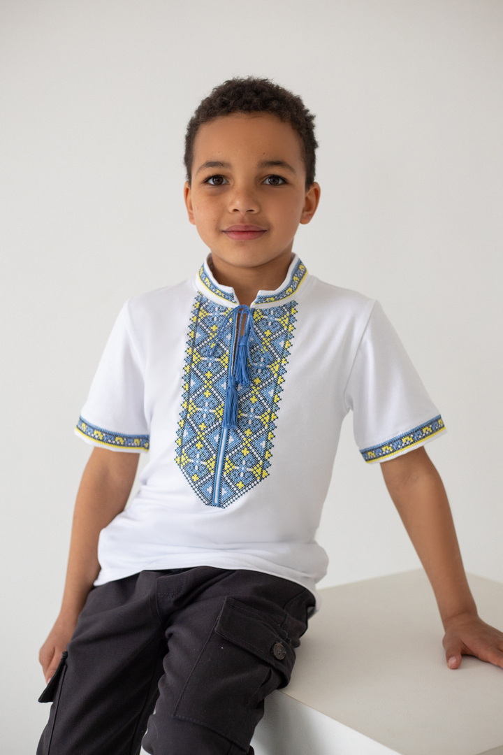 Вишиванка для хлопчиків